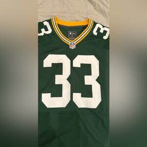 BRAND NEW GREEN BAY PACKERS JERSEY!!!